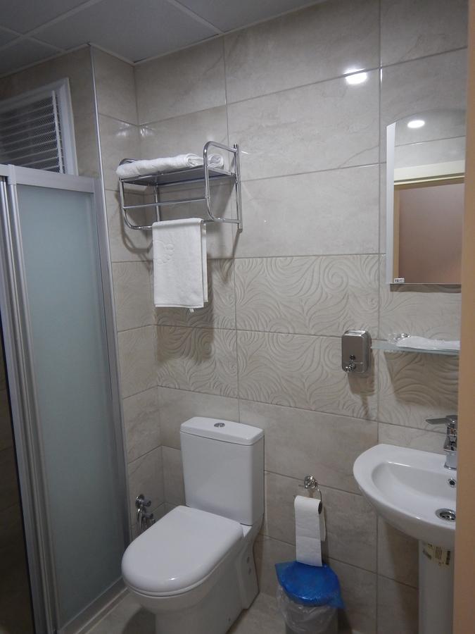 Ipek Hotel Balıkesir Esterno foto