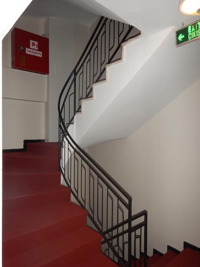 Ipek Hotel Balıkesir Esterno foto