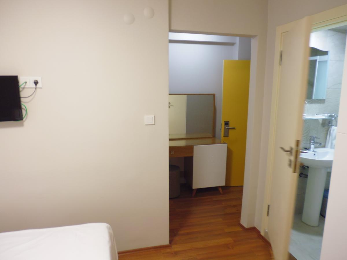 Ipek Hotel Balıkesir Esterno foto